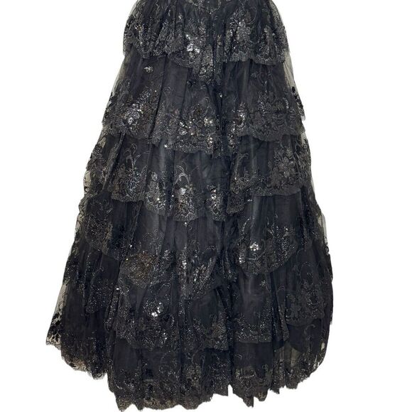 Ladivine by Cinderella Divine Ball Gown Formal Dress Prom Lace Tiered Size XS - Picture 11 of 13